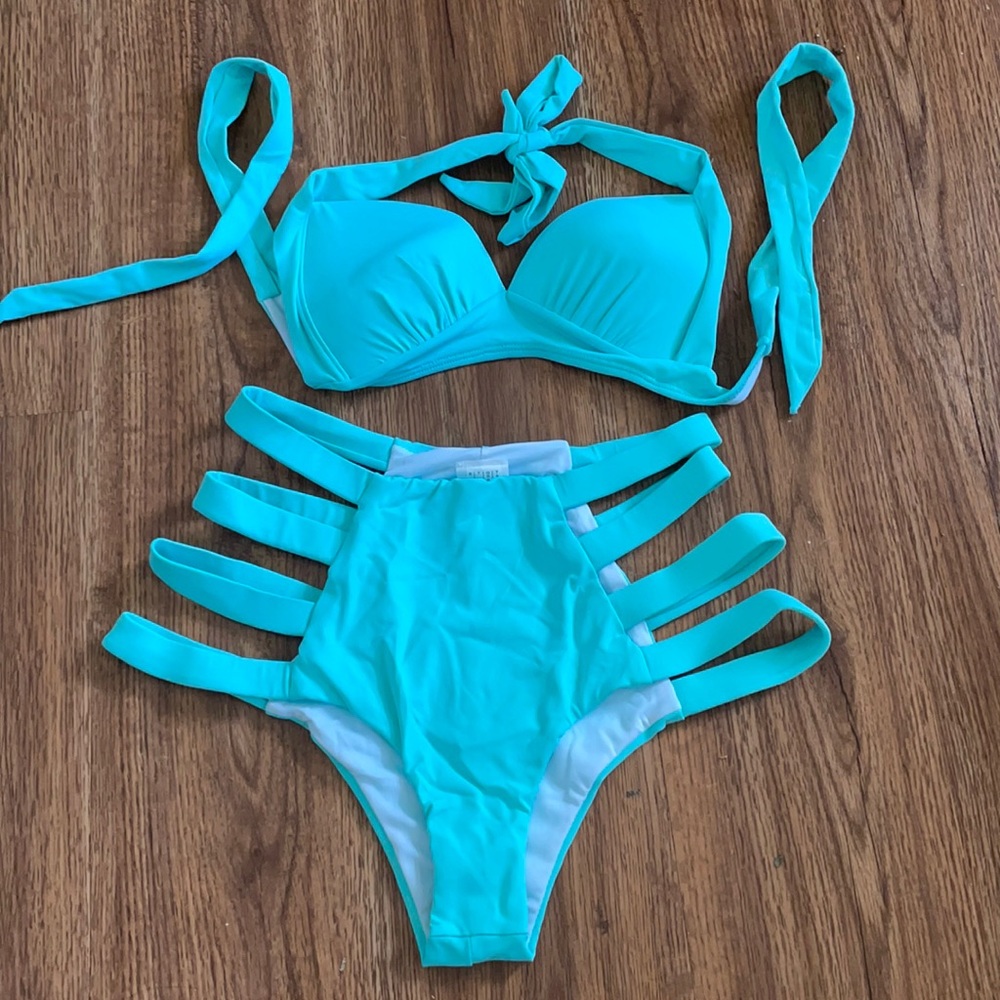 High wasted cage strap bikini